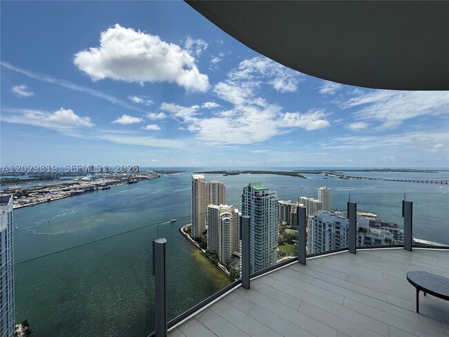 Building Photo - 300 Biscayne Blvd