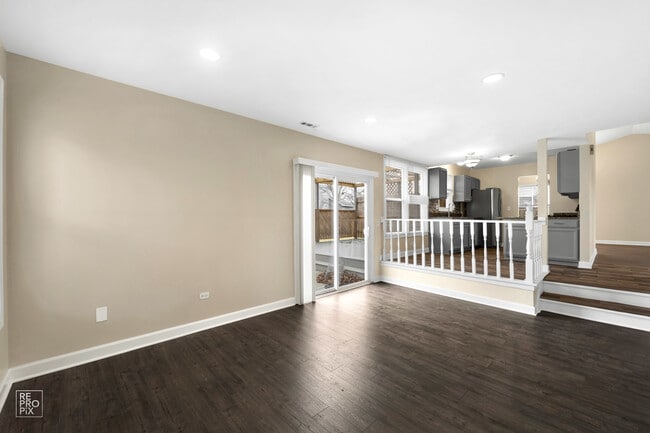 Building Photo - 1098 Gannon Ct