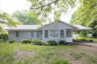 Building Photo - 26 Steven Rd