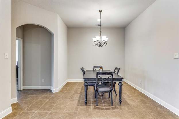 Building Photo - 11909 Hassop Ln