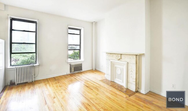 Primary Photo - 328 East 55th Street