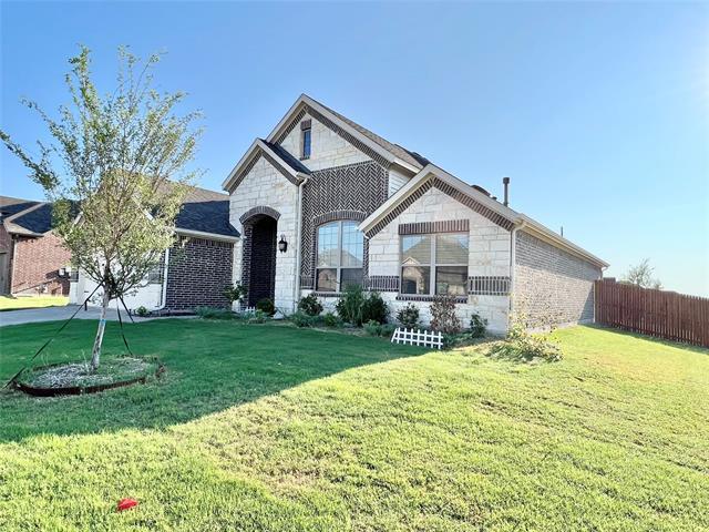Building Photo - 4002 Whitetail Ln