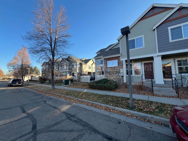 Building Photo - 12828 Jasmine St