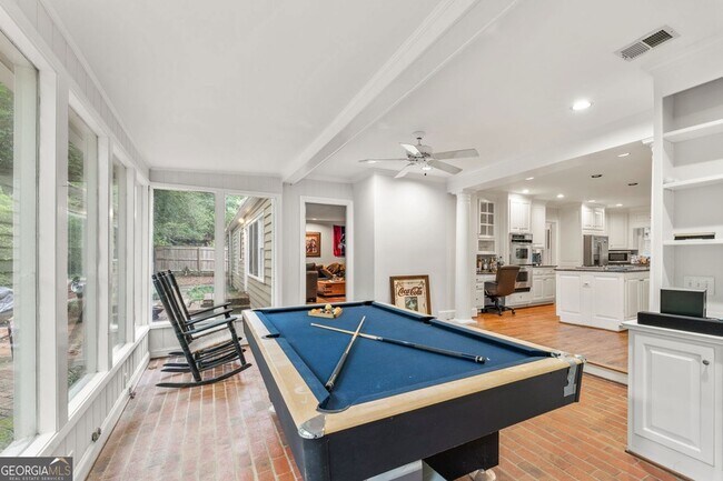 Building Photo - 2986 Mornington Dr NW