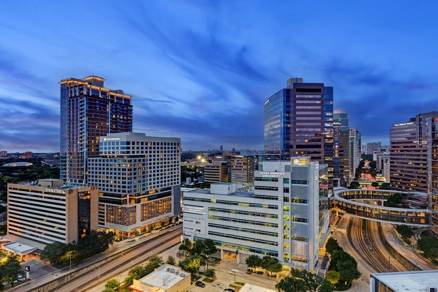 Main 6919 Stock 80_1N_1 - Life Tower