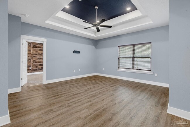 Building Photo - 5761 Danbury Blvd