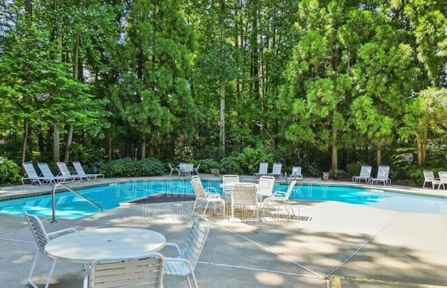 Building Photo - 1415 Tuxworth Cir