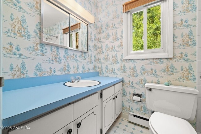 Building Photo - 37 Windsor Ln