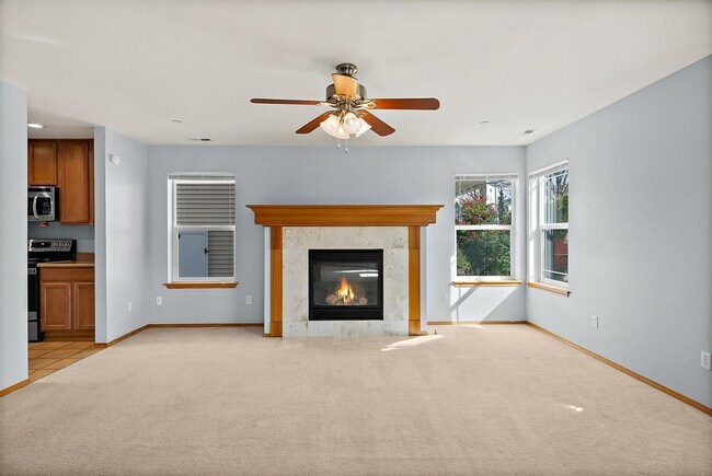 Building Photo - 3130 Hoffman Hill Blvd