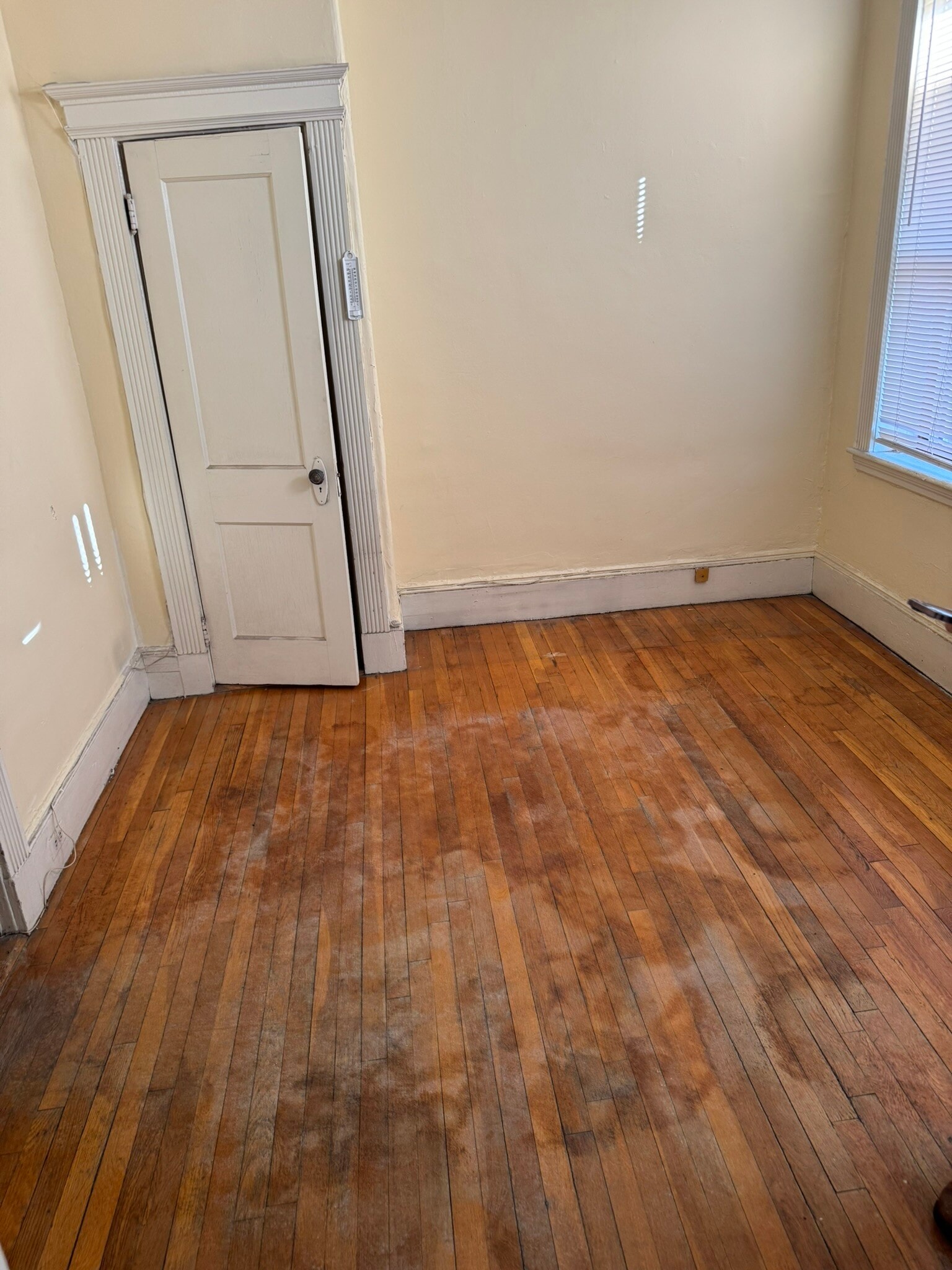 Building Photo - 9 Myrtle St