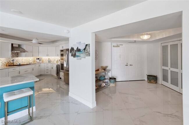 Building Photo - 840 S Collier Blvd