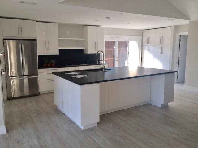 Building Photo - 4135 High Summit Dr