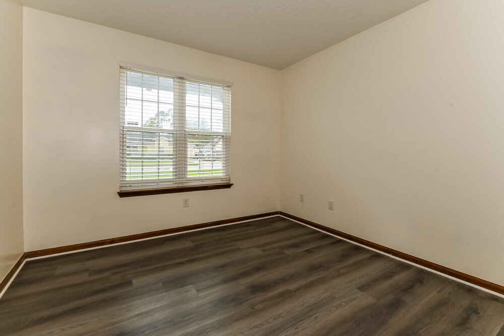 Building Photo - 10873 Hoof Print Dr