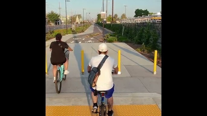 Bike/Walk Path - 6412 10th Ave
