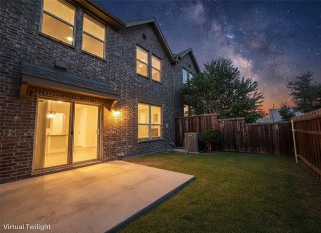 Building Photo - 2740 Majesty Dr