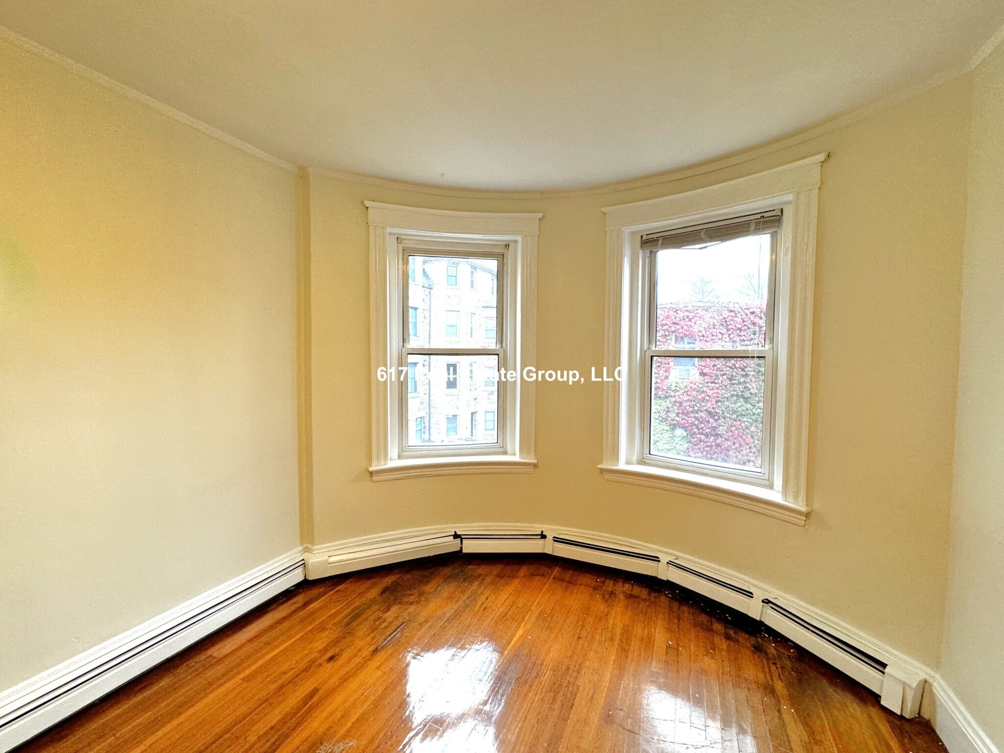 Building Photo - 208 Winthrop Rd