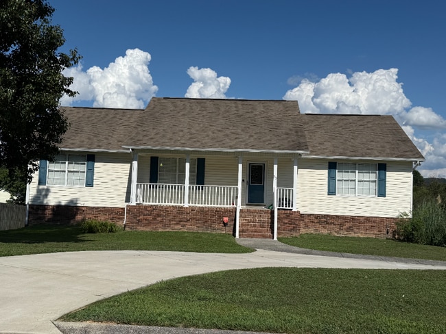 Building Photo - 53 Spring Wind Cir