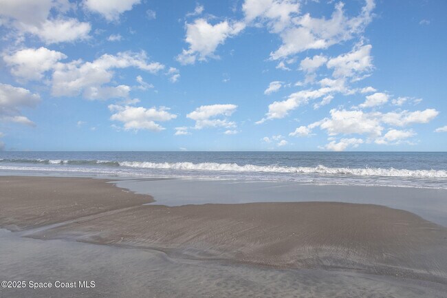 Building Photo - 2625 S Atlantic Ave