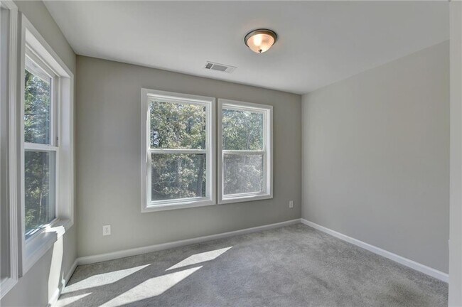 Building Photo - 611 Mason Grove Pkwy