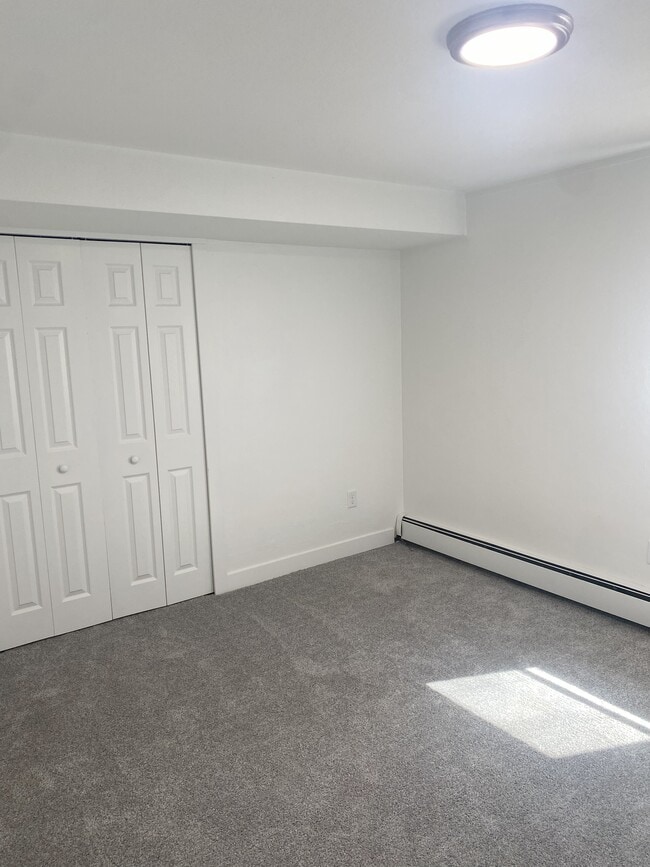 Building Photo - 2800 White Bear Ave