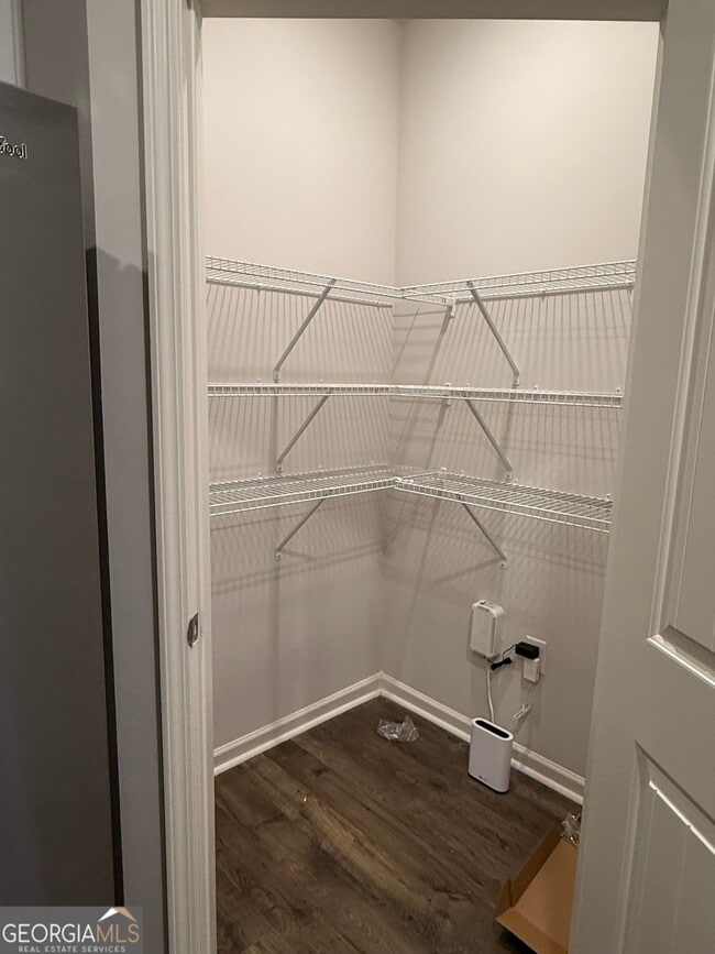 Building Photo - 30 Robinson Ridge