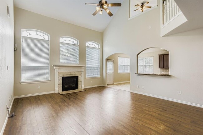 Building Photo - 20806 Cottage Cove Ln