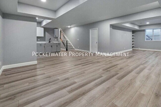 Building Photo - 5019 Thistle Dr
