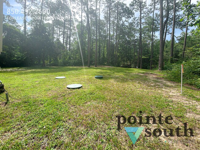 Building Photo - 10080 Bayhaven Dr-