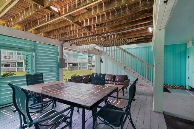 Building Photo - 604 Calico Jack Cove