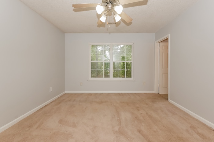 Building Photo - 109 Neal Ave