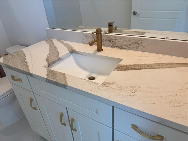 Building Photo - 798 TETBURY Lp