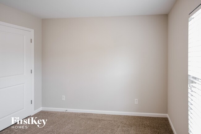 Building Photo - 506 Tarleton Dr