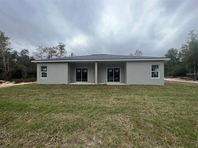 Building Photo - 16170 SW 33rd Ave Rd