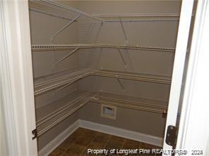 Building Photo - 2158 Heathcote Dr