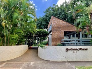 Building Photo - Upgraded 3 bed 2 bath condo in Kailua Town, 2 covered parking