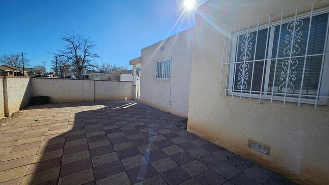 Building Photo - 5321 Marble Pl NE