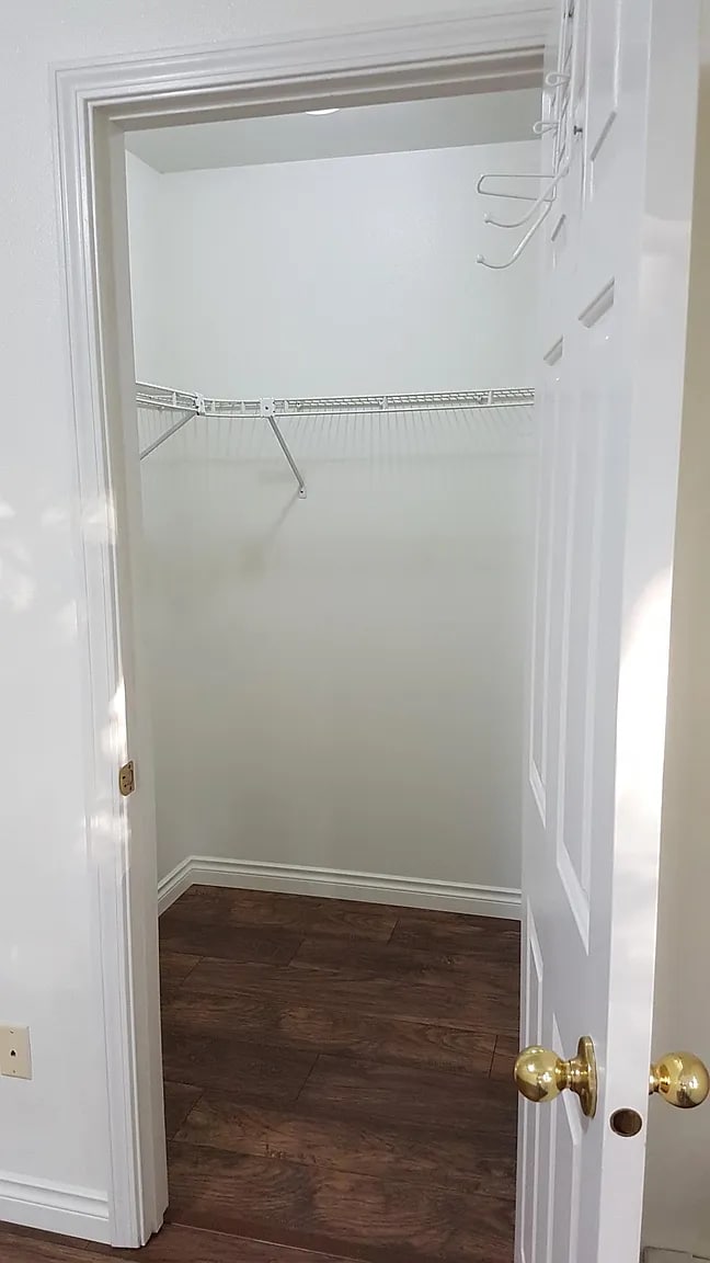 Building Photo - 1571 Elcadore Dr