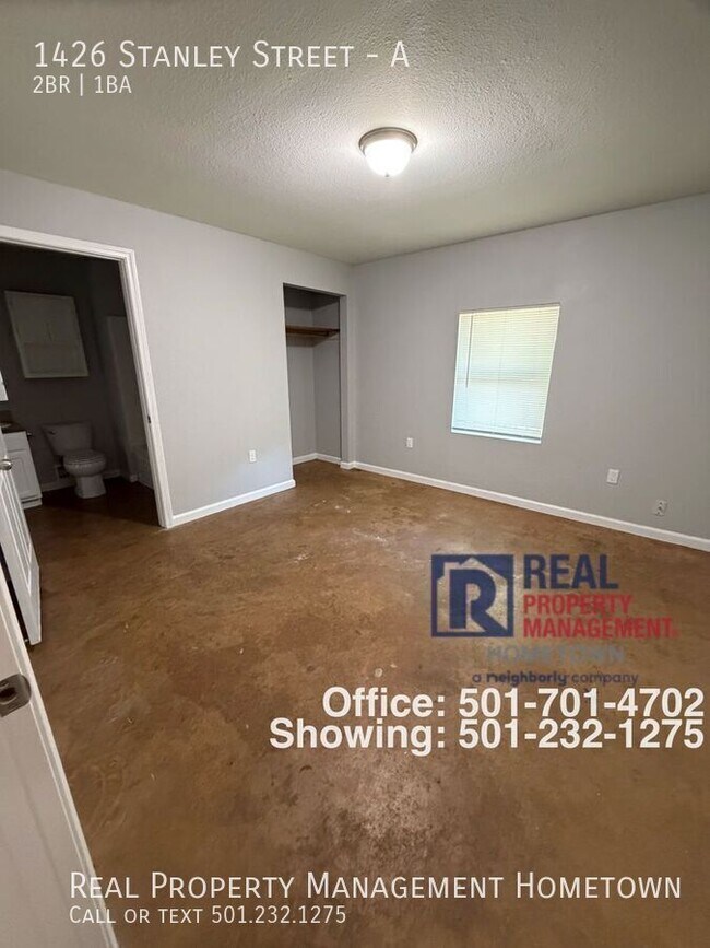 Building Photo - 1426 Stanley St