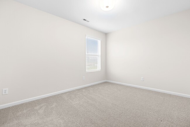Building Photo - 66 Arlie Ln