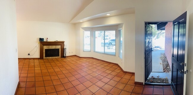Building Photo - 15721 Shadow Mountain Ln