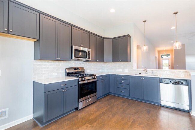 Building Photo - 7119 Birch Creek Trail
