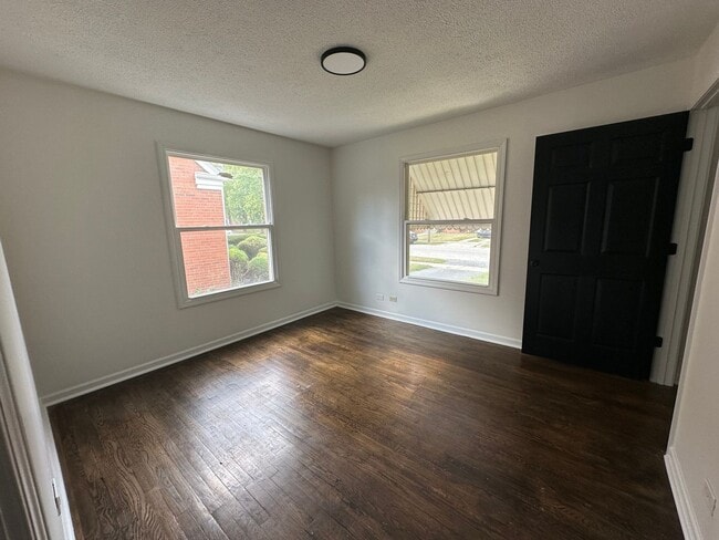 Building Photo - FREE APPLICATION!! Beautiful 4 bedroom house in great Dolton neighborhood w/ Huge Back Yard!