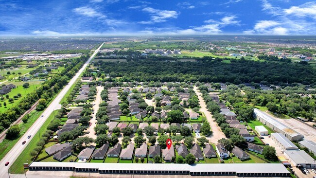 Building Photo - 130 Thunder Basin Dr