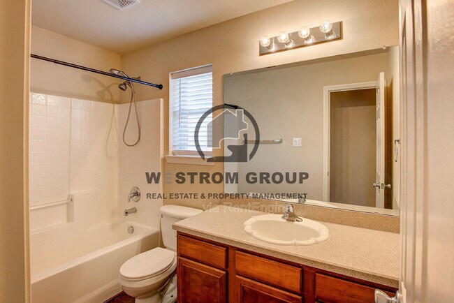 Building Photo - 8821 Highland Orchard Dr