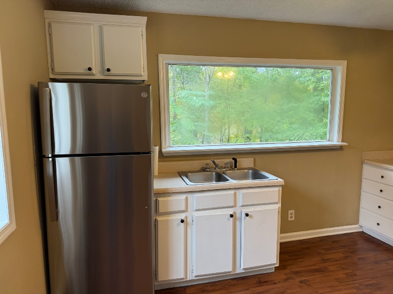 Building Photo - 3504 Fly Rd