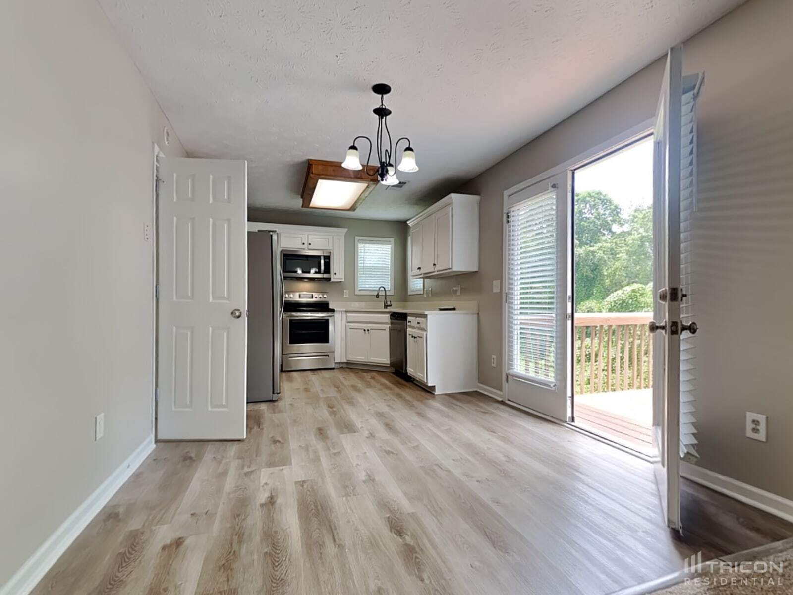 Building Photo - 1755 Miller Springs Dr
