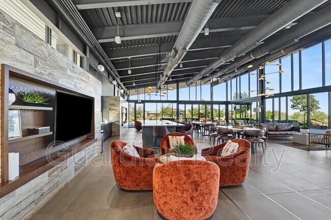 Building Photo - 10941 Earth Hues Ct