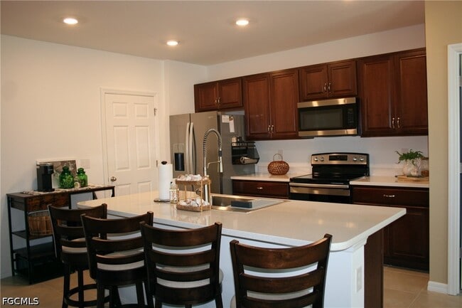 Building Photo - 20056 Sweetbay Dr