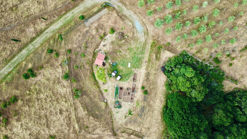 Building Photo - 109 Rancho de la Rosa