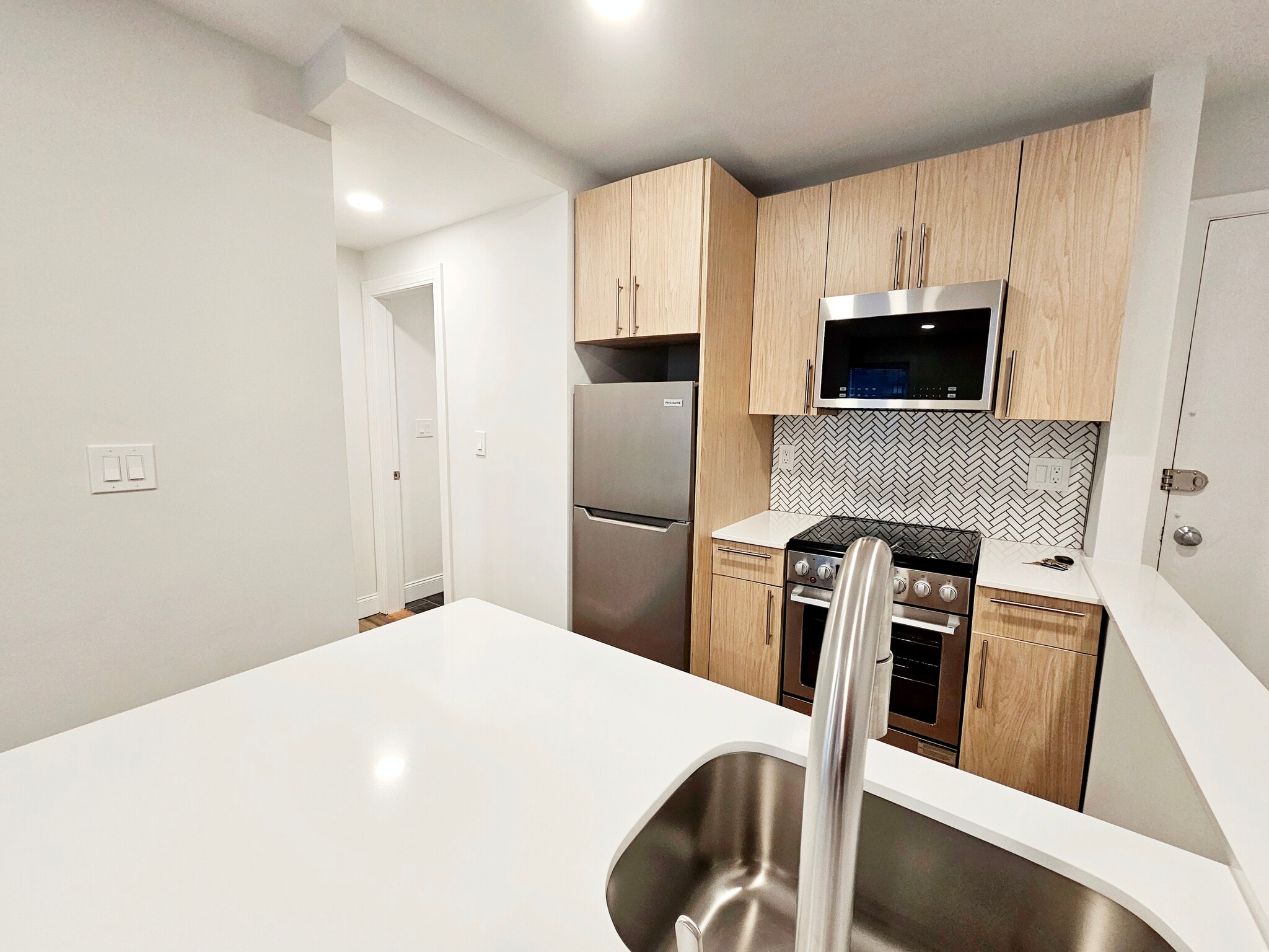 Building Photo - 501 Beacon St